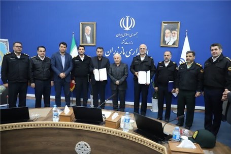 تفاهم‌نامه اجرایی شماره‌گذاری ویژه خودروهای پلاک منطقه آزاد در مازندران امضا شد