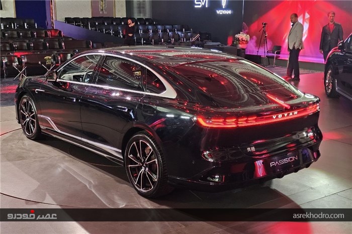 این سدان برای پادشاهی به ایران آمده است