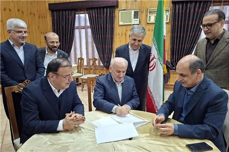 تفاهمنامه تردد خودروهای منطقه آزاد در شمال کشور امضا شد