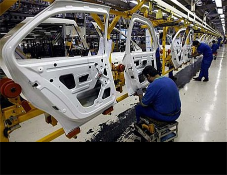 Renault resumes Iran shipments for car production