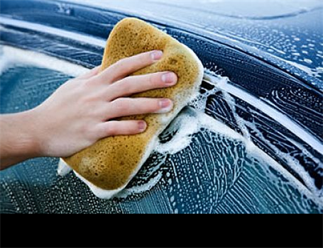 Iranian solution for waterless car washing