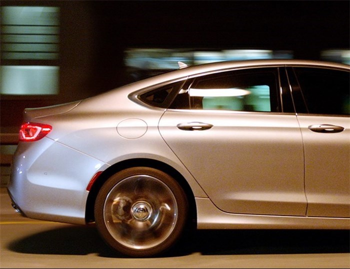 Chrysler 200