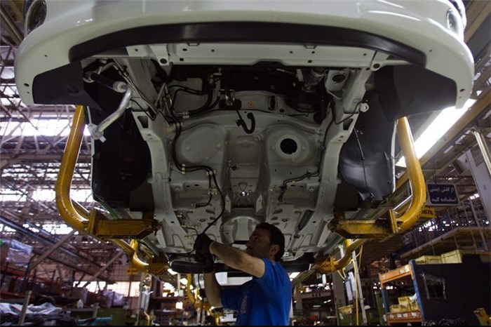 Global carmakers prepare to return to Iran
