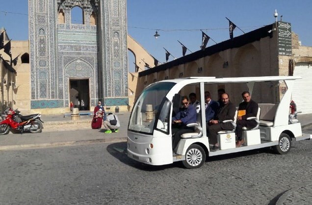 آغاز به‌کار نخستین خودرو  برقی گردشگری شهر یزد