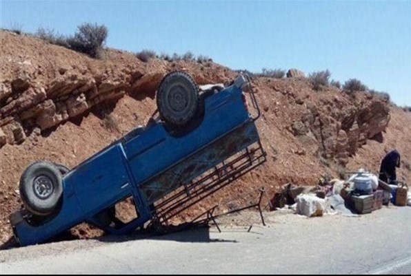 واژگونی نیسان در کمربندی نوشهر موجب مرگ راننده شد