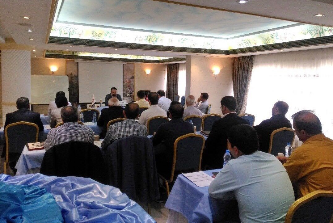 برگزاری دوره آموزشی برای مدیران نمایندگان فروش کارمانیا