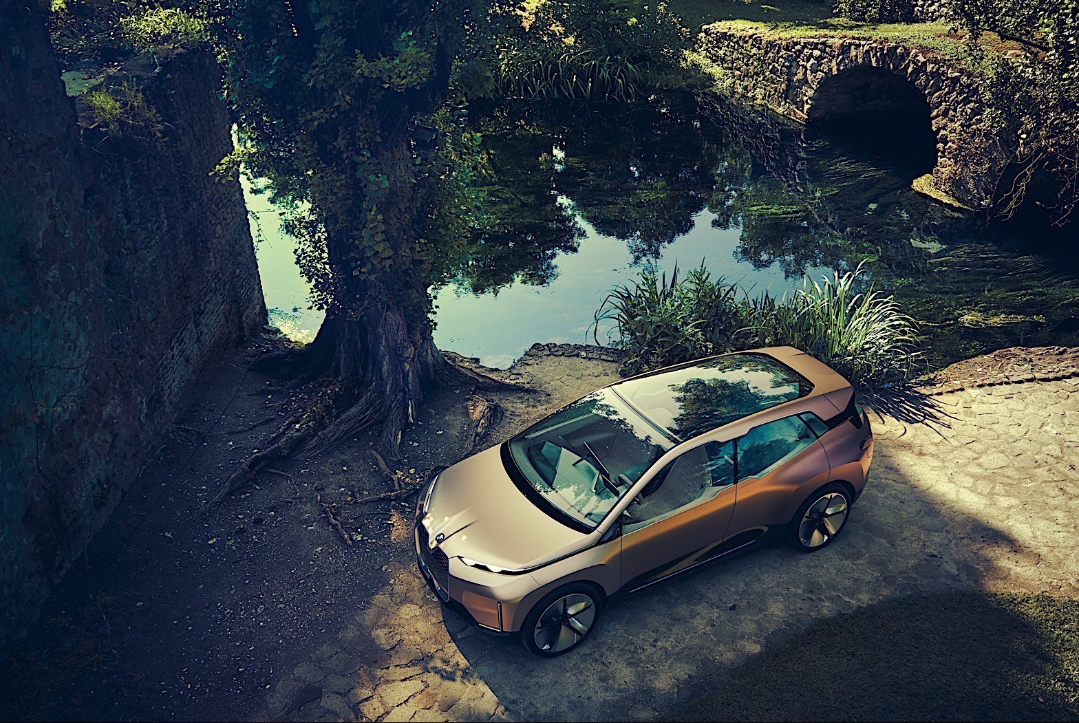 مدیرعامل BMW در نمایشگاه خودرو پاریس: خودروی جدید i4 در سال 2021 تحویل مشتریان می شود