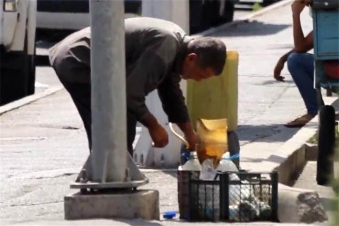 پمپ بنزین ‌های سیار در تهران؛ 4 لیتر بنزین 5 هزار تومان