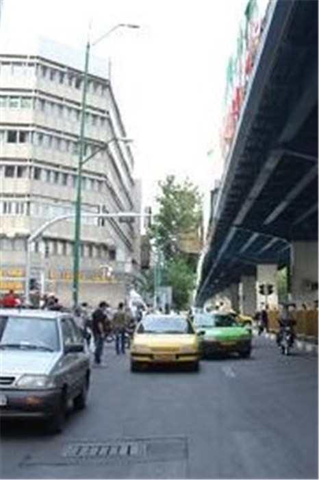 اتمام مطالعات برای برچیدن “پل حافظ” در پایتخت