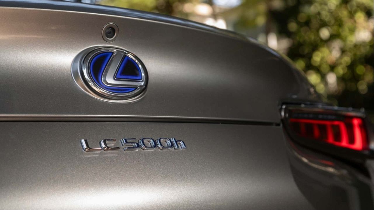 لکسوس LC500 معرفی شد
