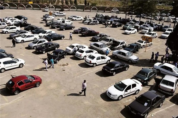 تکرار سیاست‌های معیوب در بازار خودرو